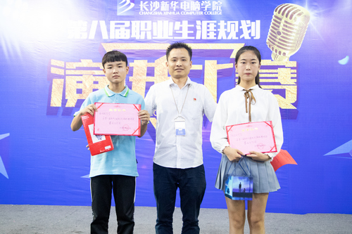 1532311475979984.jpg 1532311475979984.jpg