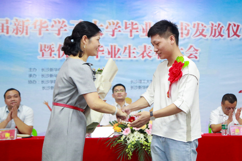 1532765824565336.jpg 1532765824565336.jpg