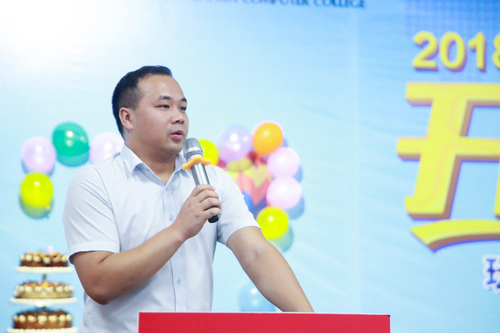 1533092559372650.jpg 1533092559372650.jpg