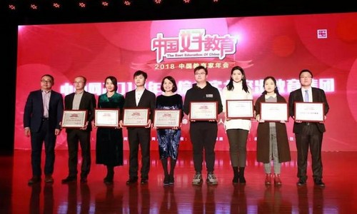 1544669805236662.jpg bc9ade1a-5458-4cef-9dbf-f1afb450444a.jpg