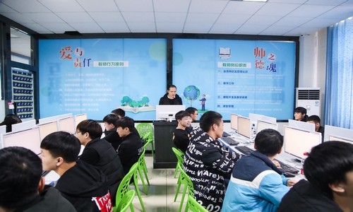 1545292763625009.jpg AQ6I9844.jpg