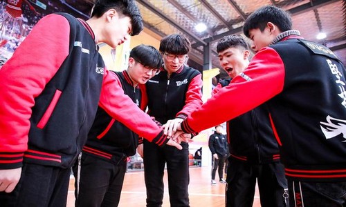 1545961915799352.jpg 28a718abafff40cda73cadb00611bc8b.jpg