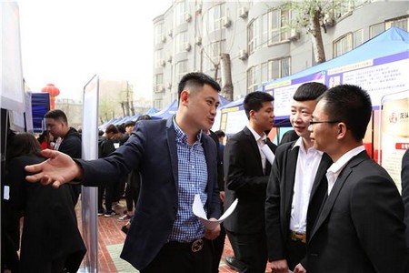 1550112078334614.jpg 60b9b87bdcc94297b96b39cfa4c02a5c.jpg