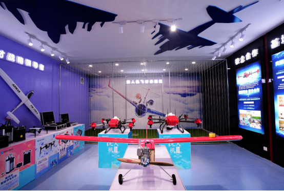 國家發(fā)布16個新職業(yè)—無人機智能應(yīng)用看新華