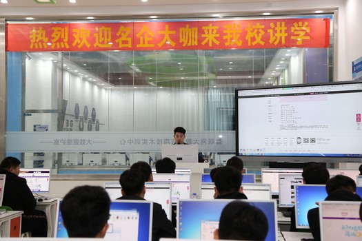 1596597548197372.jpg 打卡來(lái)了 (2).jpg