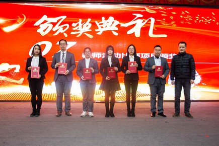 1610530180946565.jpg IMG_8216.jpg