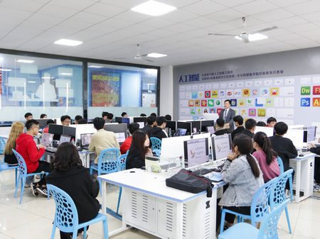 1663317688145229.jpg 749d9529ff22582260c306a33fd2433.jpg