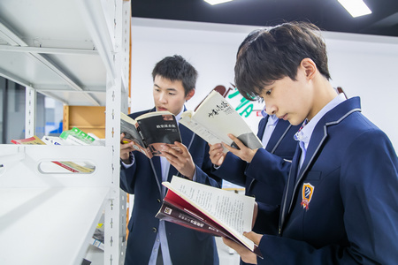 1680245296427813.jpg AQ6I9824.jpg