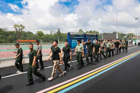 1695354183939705.jpg ES7A8430.jpg