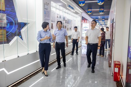 1697773410262397.jpg ES7A1661.jpg