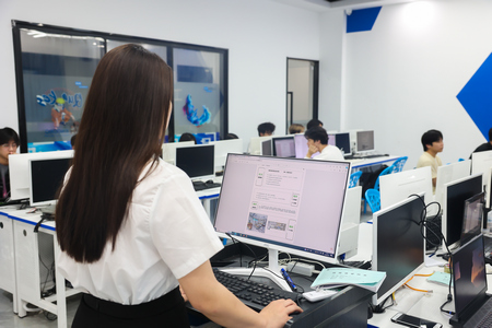 1720858450499865.jpg 9cf8fe70da27626334612c52de18edc.jpg