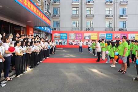 1726626718511913.jpg ES7A8335.jpg