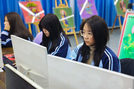 1735542404327106.jpg ES7A8447.jpg