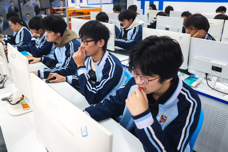 1735542694279529.jpg ES7A8540.jpg