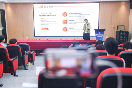 1745891151536731.jpg ES7A0432.jpg